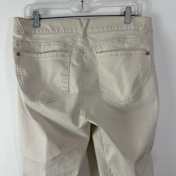 Democracy Ab Technology Denim Jeans Womens 10 Khaki Cream Slim Straight Denim - Picture 5 of 8